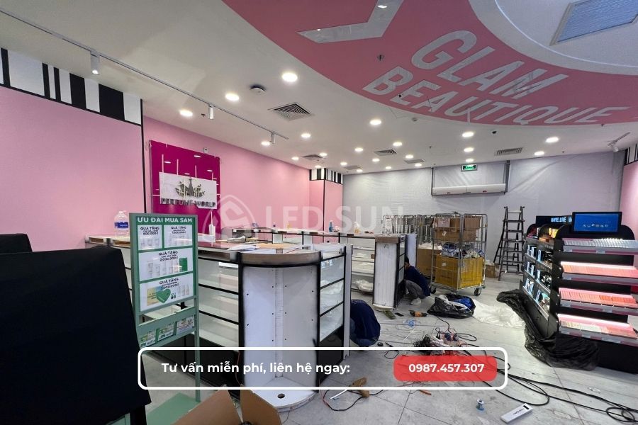 thi công gian hàng trong trung tâm thương mại