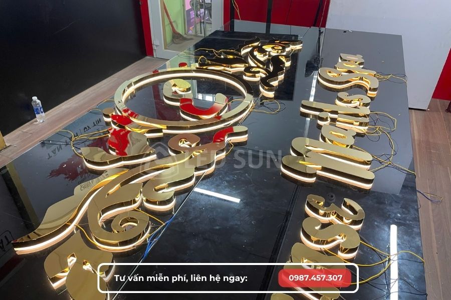 gia công chữ inox quận 7