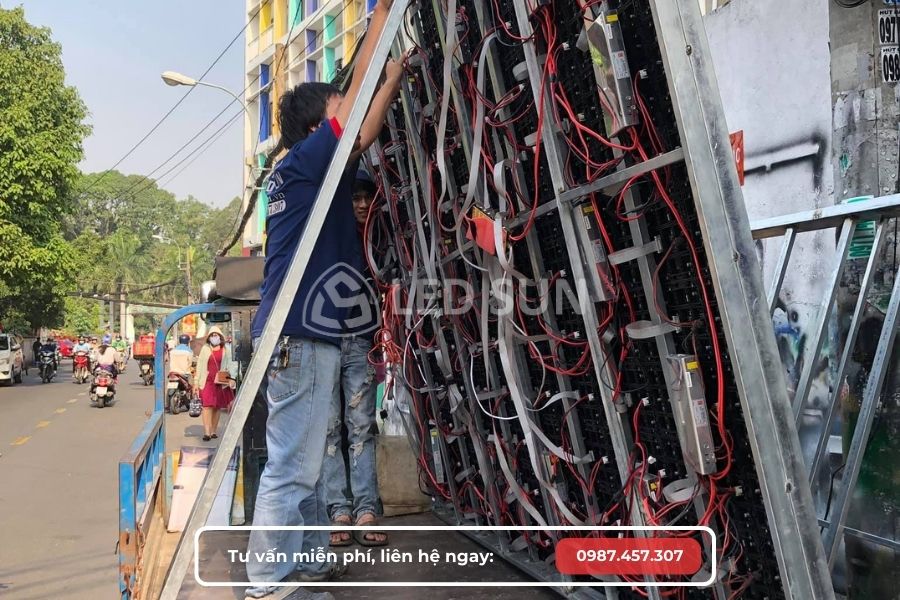 thi công màn hình led quận 7