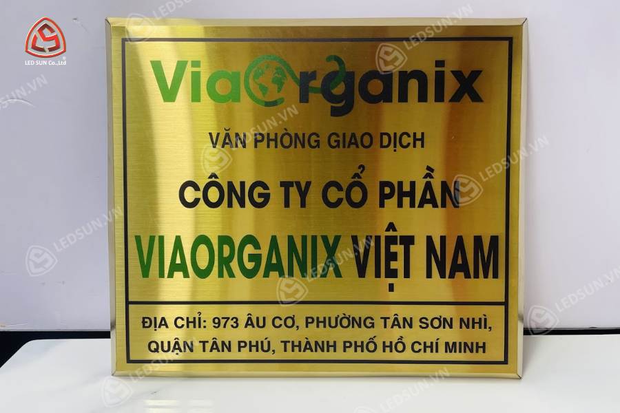dịch vụ làm bảng inox in uv