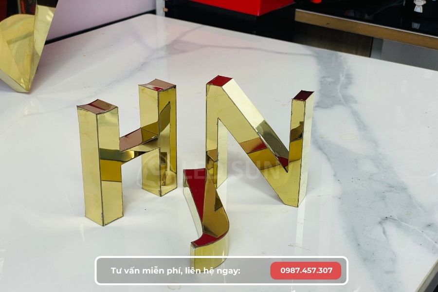 Chữ nổi inox vàng gương