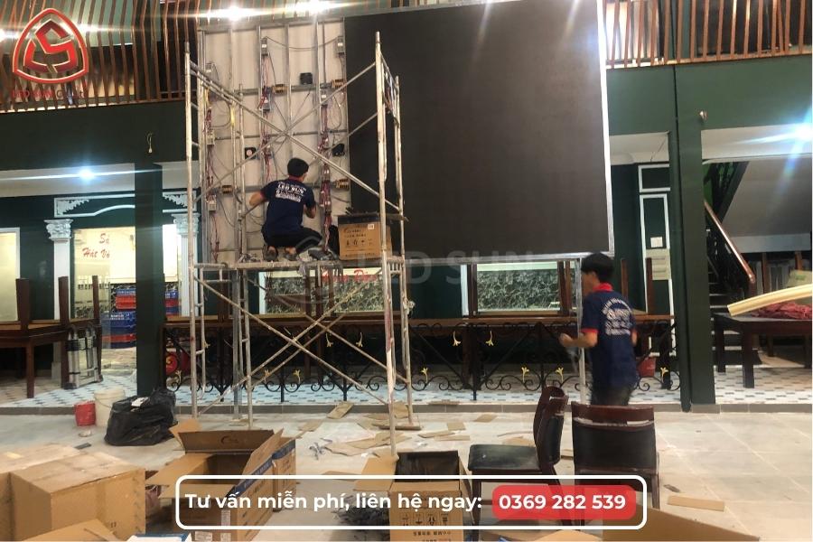 Led Sun thi công màn hình LED P3 trong nhà tại nhà hàng trong dự án thực tế